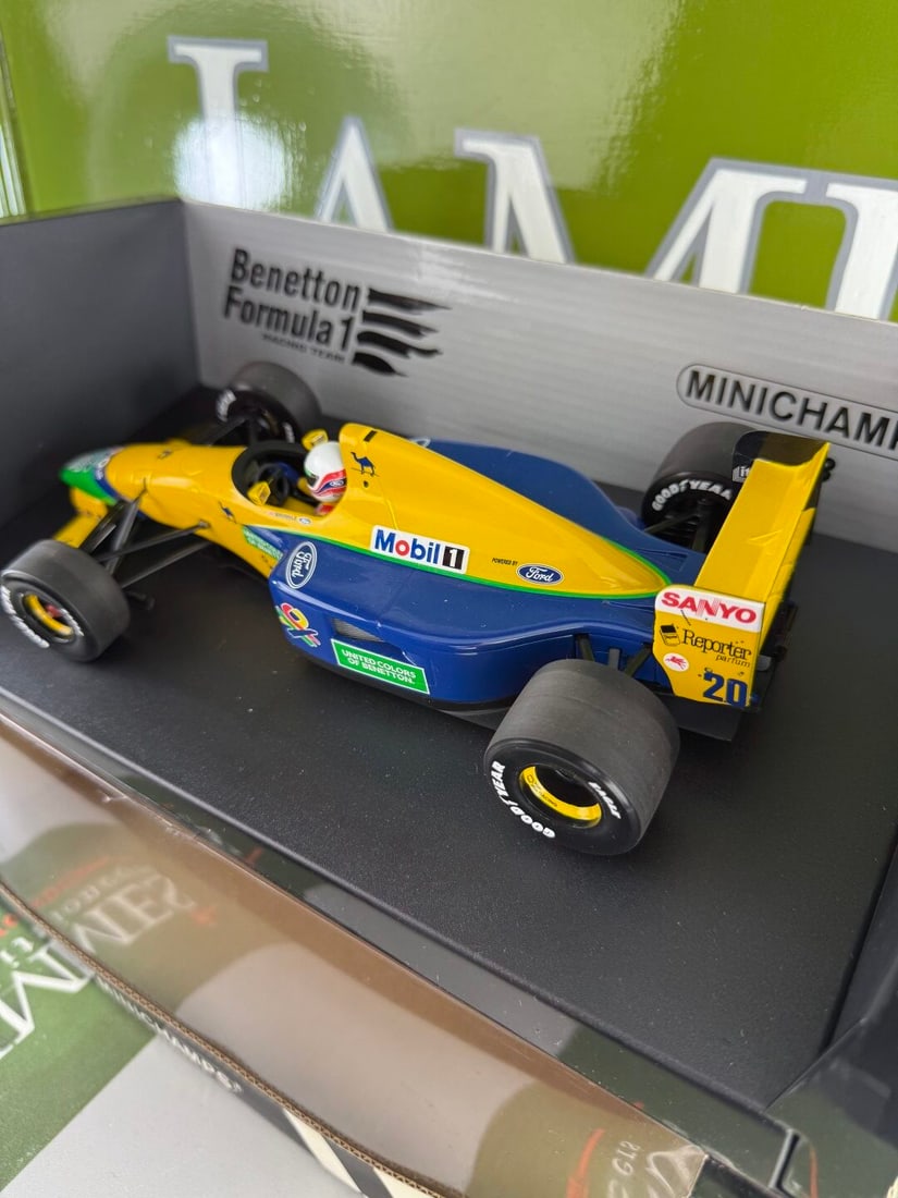 Minichamp 1:18 Benetton Ford B191 (M. Schumacher) 1991 - 4