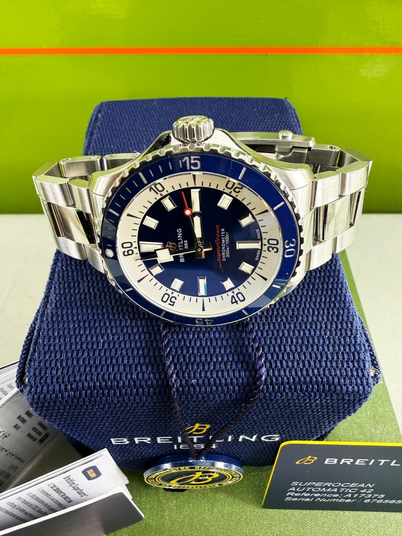 Breitling Superocean Automatic 42 Ceramic/ Steel A17375 Gent`s Watch Rrp £4600: Breitling Superocean Automatic 42 Stainless Steel A17375 Gent`s Watch, a mint example benefitting as pictured from full paperwork, warranty cards and box. Sapphire Crystal Glass,300 Metres water
