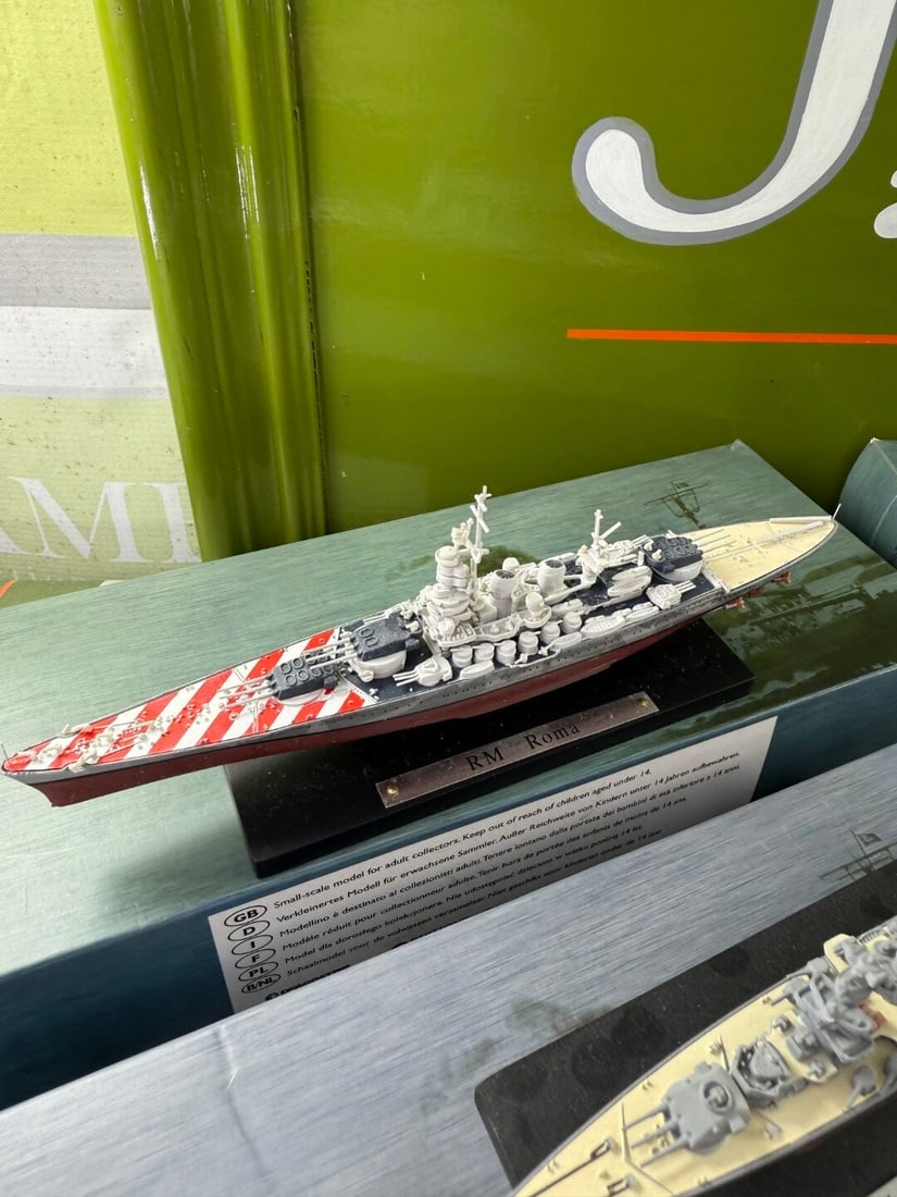 Collection of Atlas Legendary Warships WWII- German / Italy Ships - 3