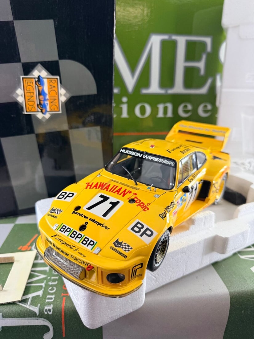Exoto Racing Legends Porsche 935 RN 71 Hawaiian Tropic Le Mans 1979-Super Rare!: Exoto 'Racing Legends' Limited Edition #19108 Porsche 935 RN 71 'Hawaiian Tropic' Le Mans 1979 1/18 scale
