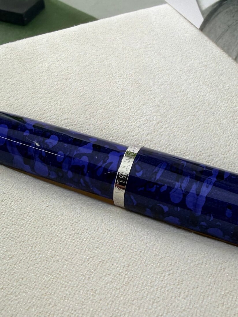 Montblanc Elizabeth Taylor Muses Special Edition Rollerball - 10