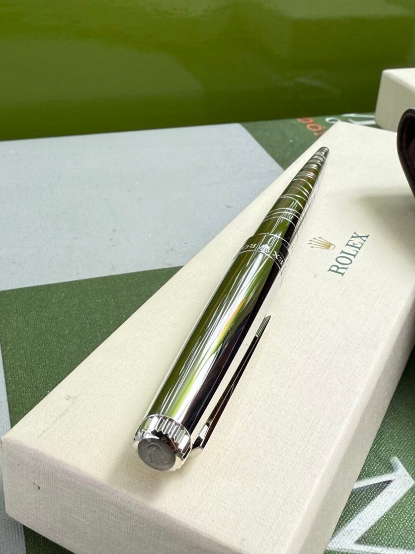 Official Rolex Merchandise Swirl Platinum Ballpoint Pen and Watch Travel Wallet Set - 2