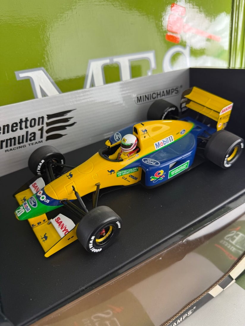 Minichamp 1:18 Benetton Ford B191 (M. Schumacher) 1991: Minichamp 1:18 Benetton Ford B191 (M. Schumacher) 1991, A rare undisplayed example complete as pictured with original packaging.
