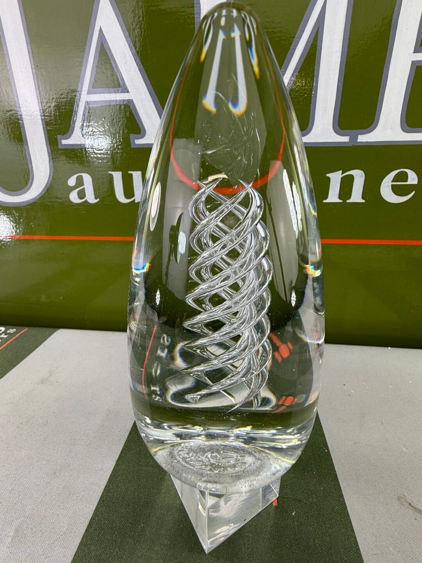 Large Egg Shaped Paperweight by Liskeard Glass, England c 1970 - 5