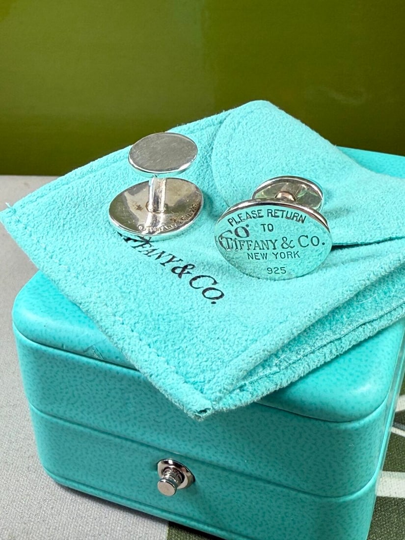 Tiffany & Co `Return To` Solid Silver Classic Cufflinks - 4