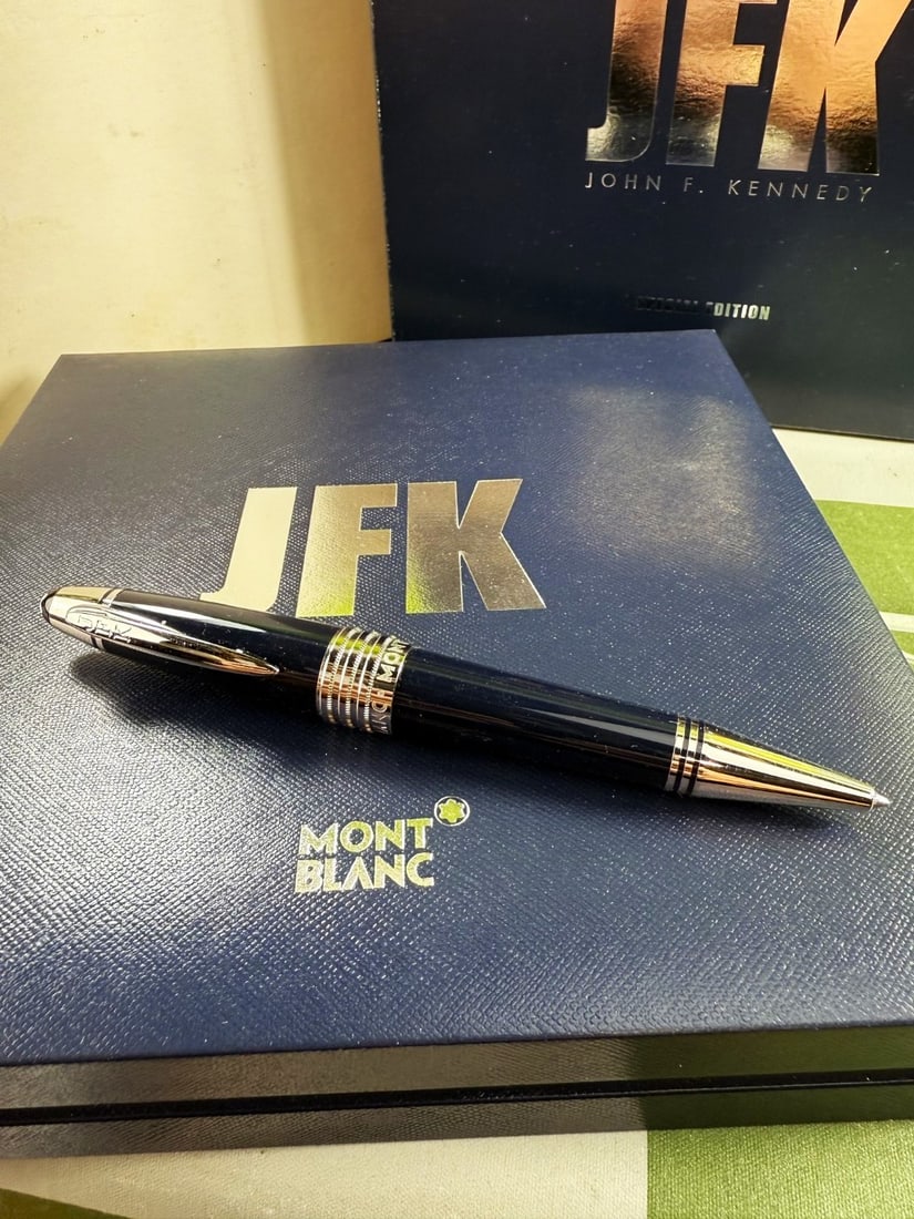 Montblanc Great Characters Special Edition JF Kennedy Ballpoint Pen 111046: Montblanc Great Characters Special Edition JF Kennedy Ballpoint Pen 111046, as pictured with original packaging.