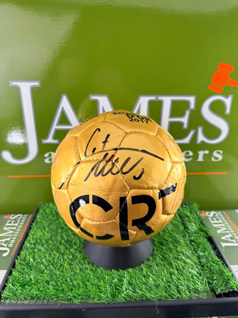Cristiano Ronaldo CR7 Signed Golden Ball Ltd Edition: Cristiano Ronaldo CR7 Signed Golden Ball Ltd Edition, on display as pictured.
