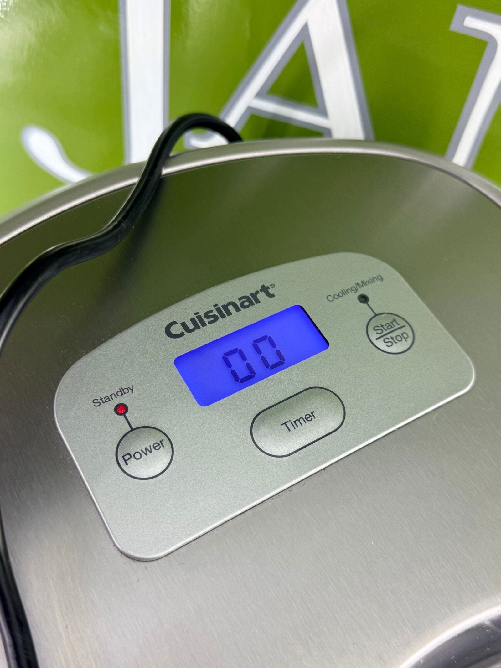 A Commercial /Home Catering Professional Cuisinart Gelato and Ice Cream Maker 1.5L - 3