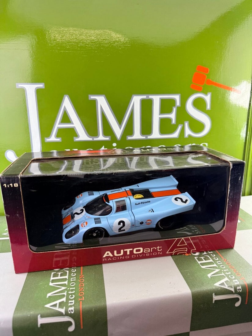 AutoArt 1/18 scale Porsche 917K Gulf Winner 1970 Daytona Kinnunen / Rodriguez.: AutoArt #80033 1/18 scale Porsche 917K 'Gulf' Winner 1970 Daytona 'Kinnunen / Rodriguez'.
