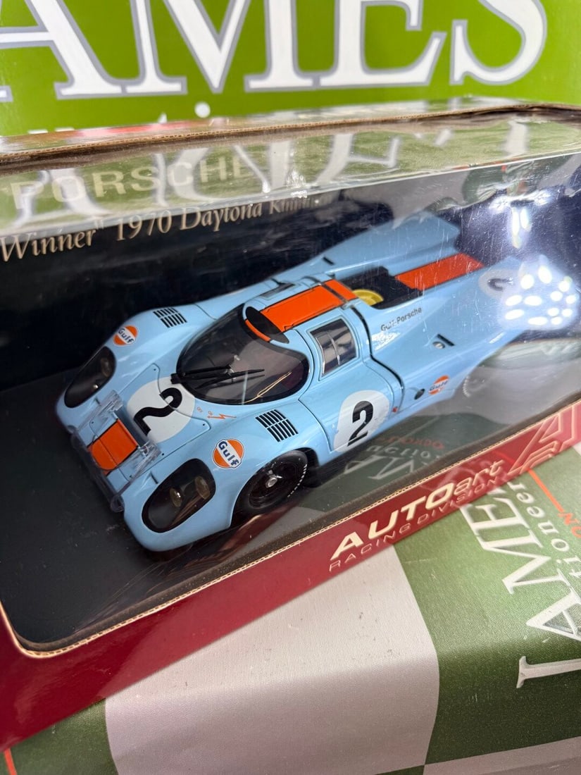 AutoArt 1/18 scale Porsche 917K Gulf Winner 1970 Daytona Kinnunen / Rodriguez. - 2