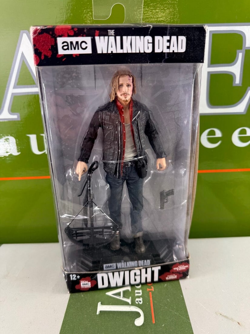 AMC Official Merchandise Walking Dead `Dwight`: AMC Official Merchandise Walking Dead `Dwight`