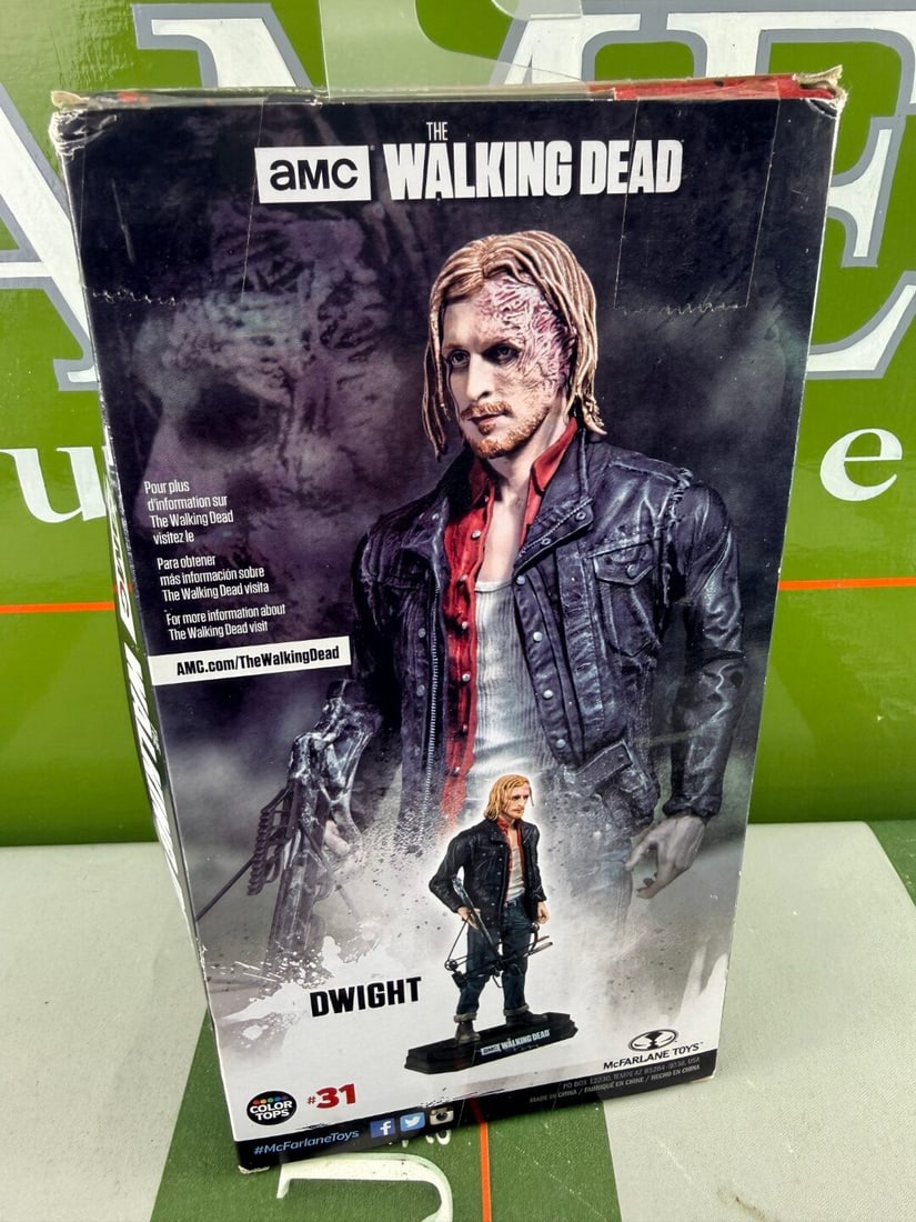 AMC Official Merchandise Walking Dead `Dwight` - 2