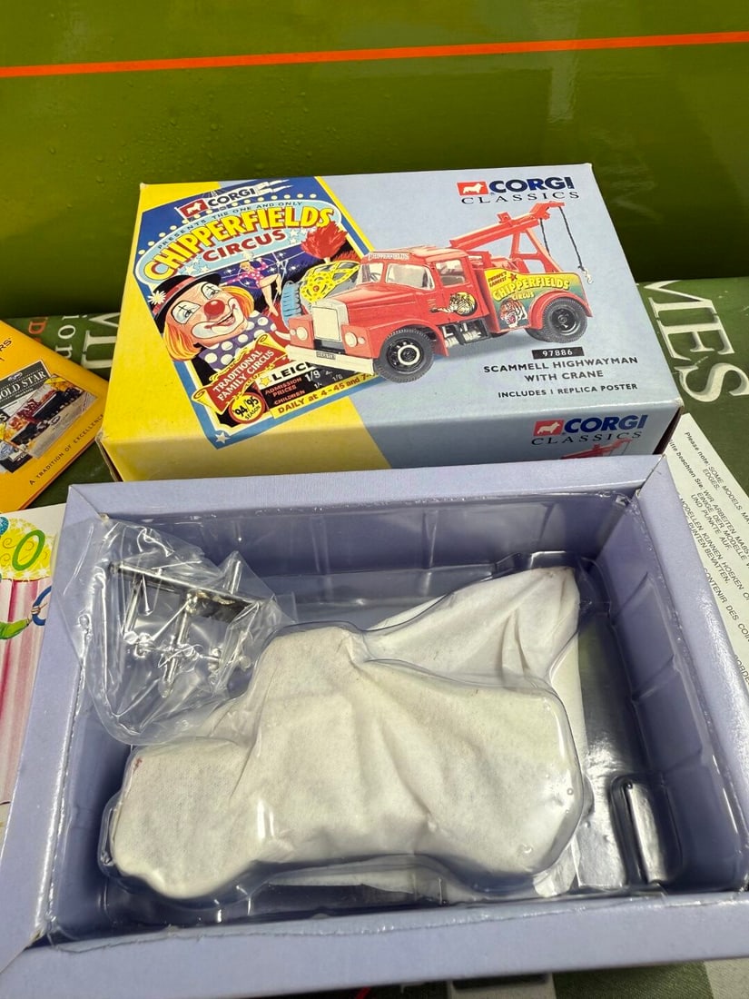 Chipperfields Circus Corgi Classics Collection 97886 Scammel Highwayman With Crane - 6