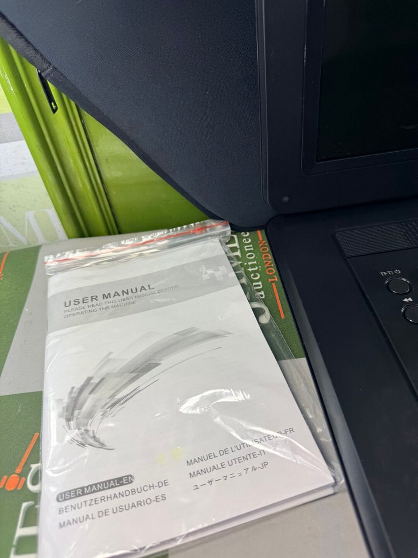 Pumpkin Portable DVD Player Long Battery Life HDMI 14 Inch - 4