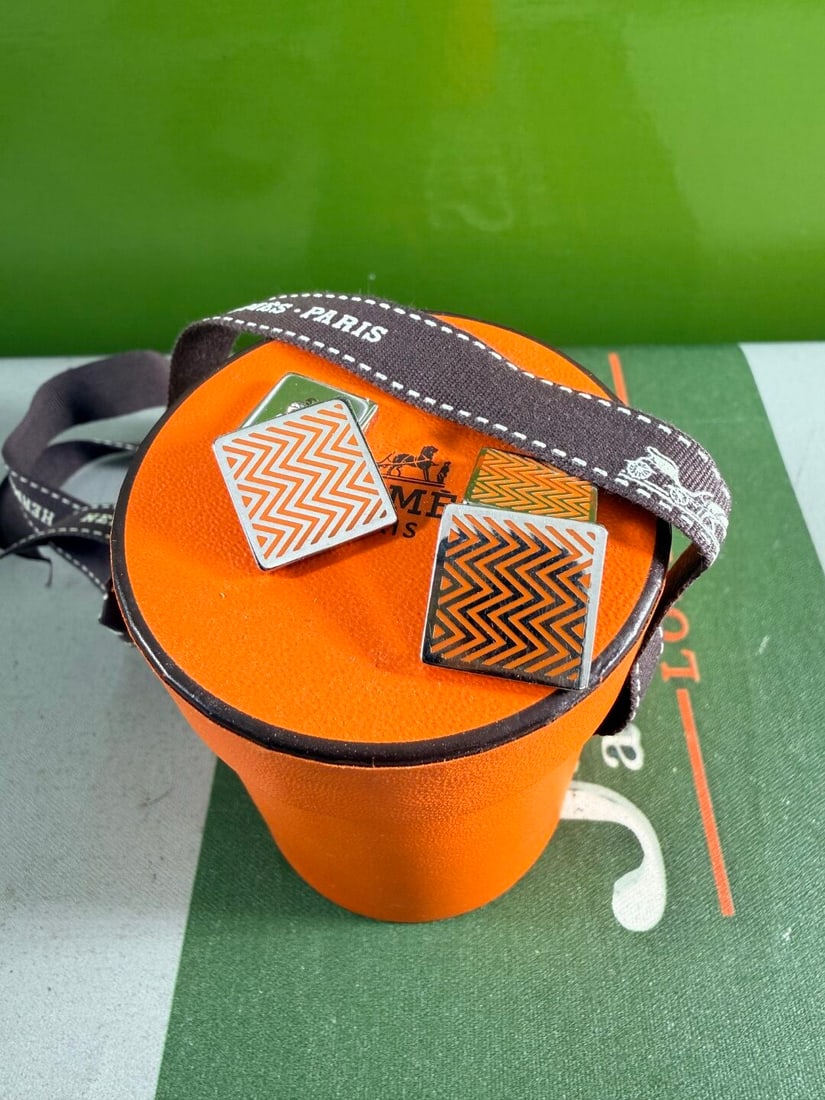 Hermes Paris Chevron Stripe Square Chaine Cufflinks Silver/Orange: Hermes Paris Chevron Stripe Square Chaine Cufflinks Silver/Orange with original Hermes packaging and ribbon.