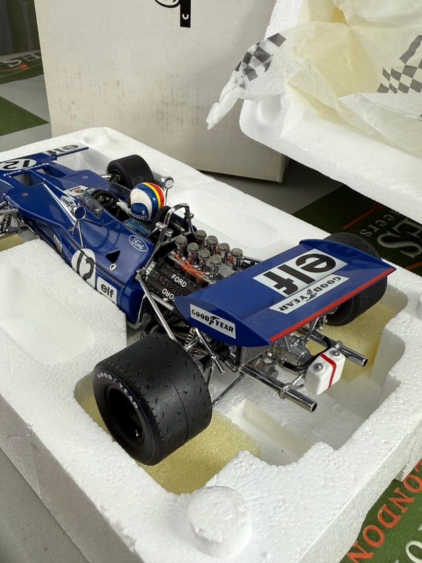 Exoto Grand Prix Classics 1:18 Tyrell 002 Francois Cevert - 4