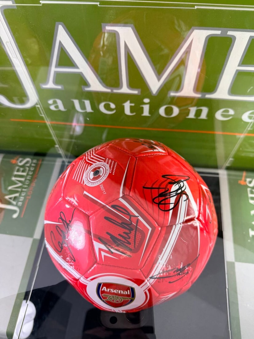 Arsenal Signed Football By Current Squad 2024-2025 - 4