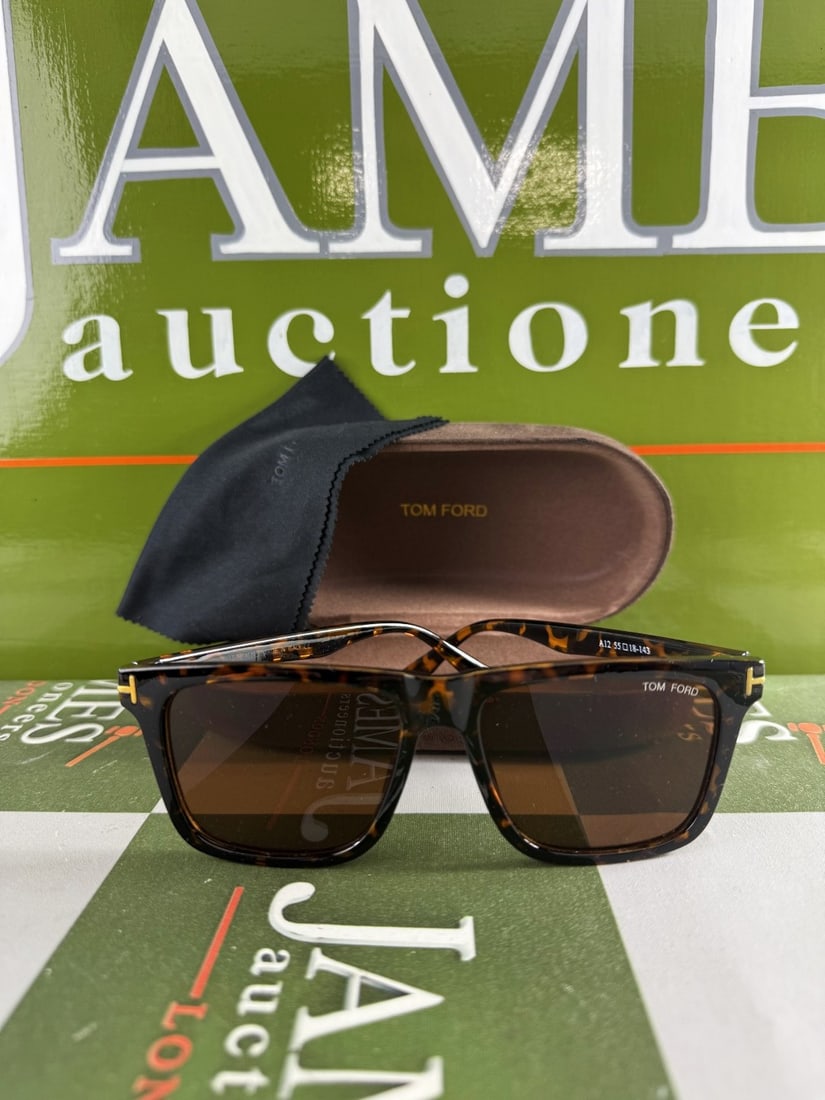 Tom Ford Tortoise Brown Square Frame 45mm Sunglasses: Tom Ford Tortoise Brown Square Frame 45mm Sunglasses, as pictured , appear in unworn condition complete with outer case, cloth etc.