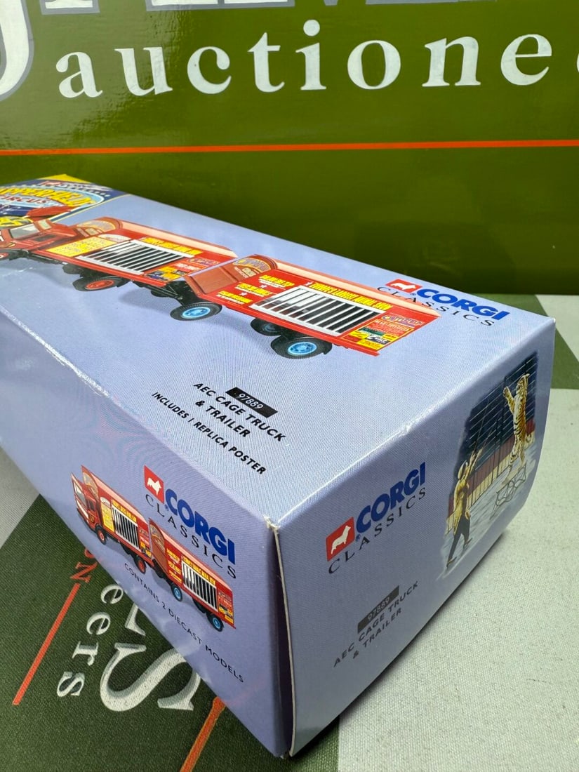 Chipperfields Circus Corgi Classics Collection 97889 AEC Cage Truck Truck - 6