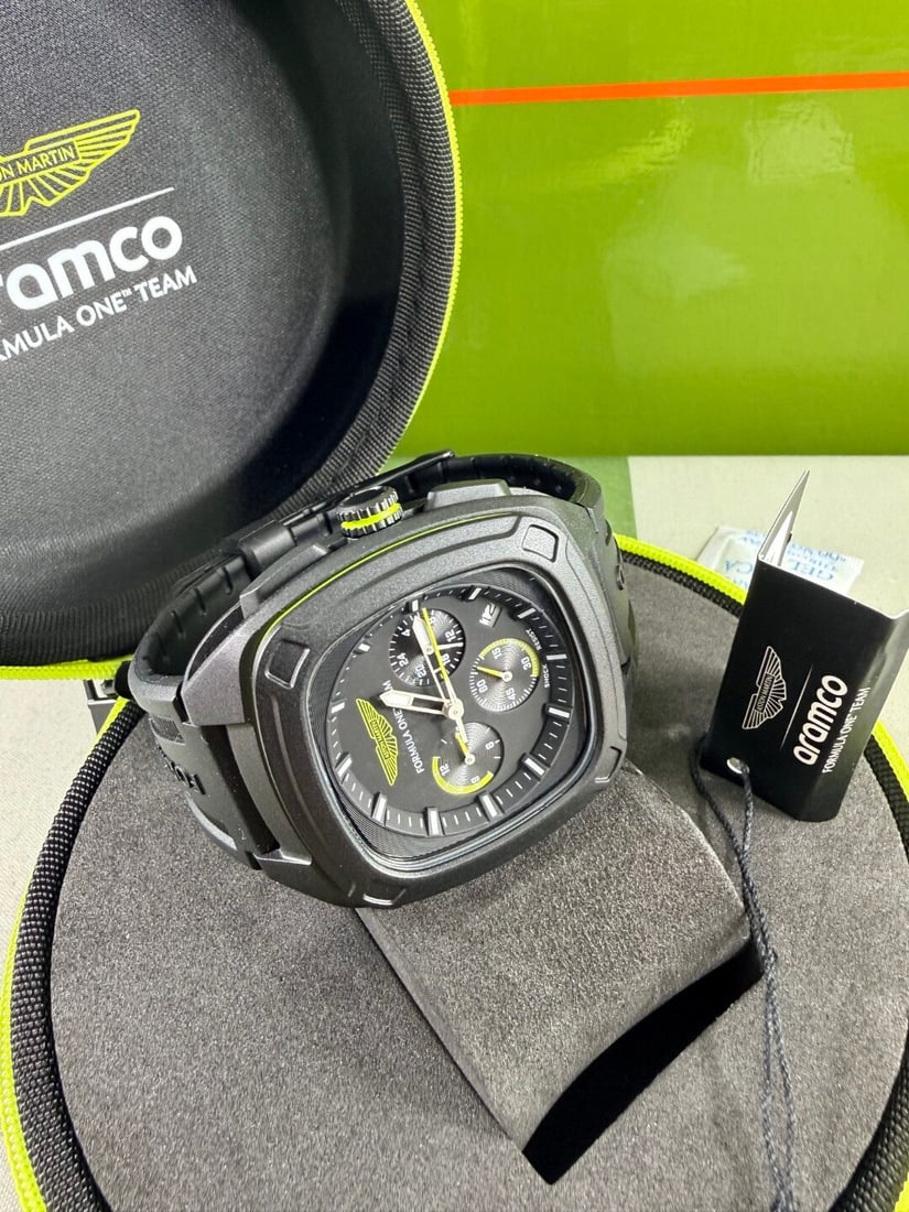 Aston Martin Official Merchandise VR W F1 Team Quartz Watch, 41 mm, Chronograph, - 7