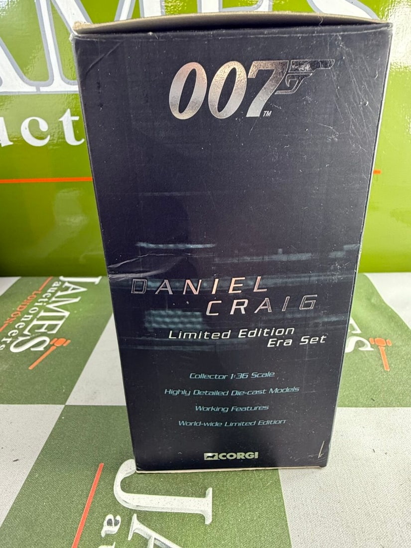 James Bond 007 Daniel Craig Era Ltd Edition Die Cast/Poster Collection - 7