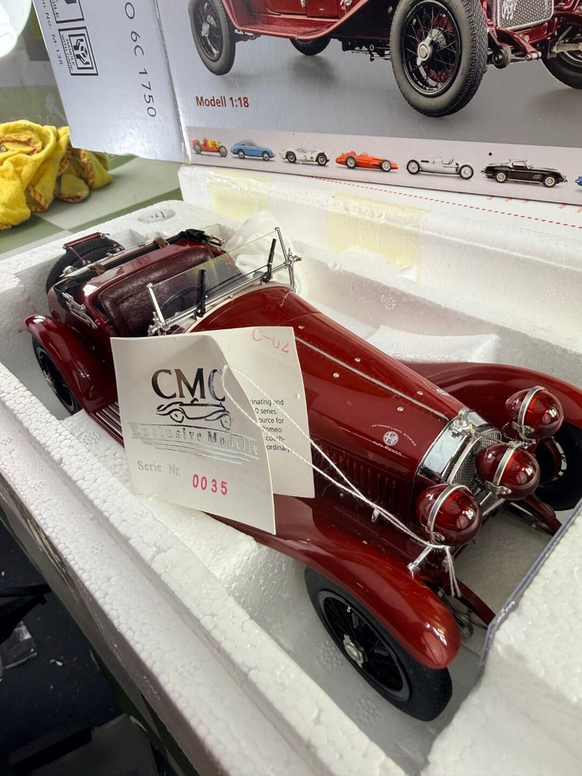 CMC 1:18 Scale M-138 Alfa Romeo 6C 1750 Gran Sport 1930 - 3