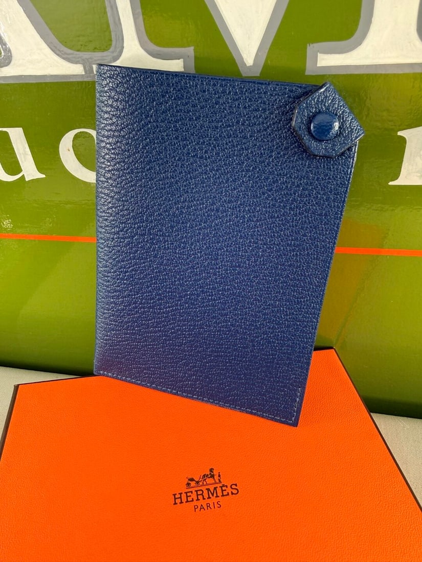 Herms Paris Passport/Id Leather Holder: Hermès Paris Passport/Id Leather Holder- rare example in navy, mint condition and as pictured with original packaging.