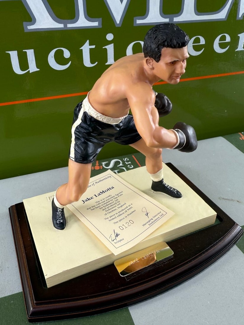 Jake Lamotta Middleweight Boxing Champion- The Art Of Sport By Endurance Figurine. Sculpted by Danie - 2