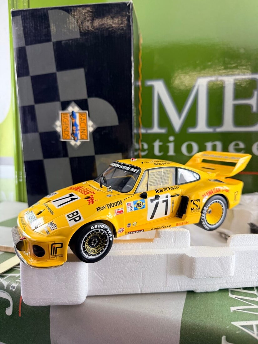 Exoto Racing Legends Porsche 935 RN 71 Hawaiian Tropic Le Mans 1979-Super Rare! - 6