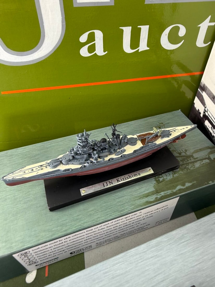 Collection of Atlas Legendary Warships WWII- Japanese/USA Ships - 3