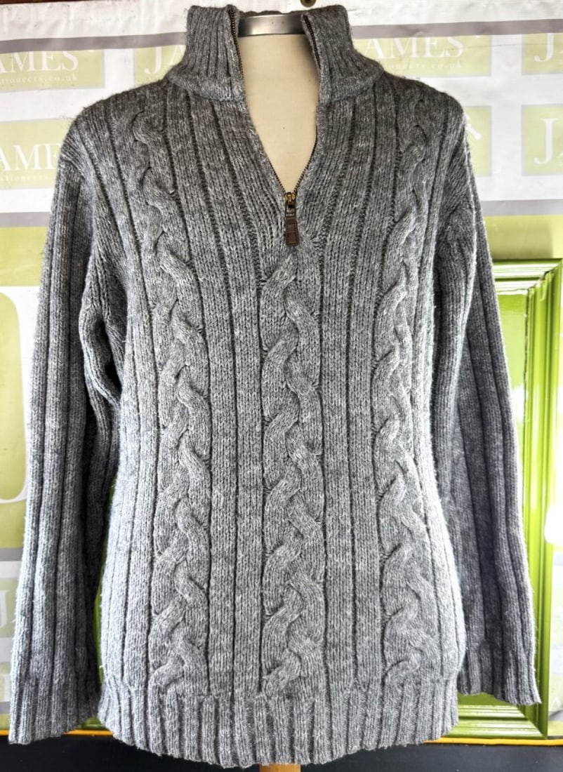Nautical North Coast Wool 3/4 Qtr Zip Jumper: Nautical North Coast Wool 3/4 Qtr Zip Jumper Size L , size as pictured, from a well known premium pre owned retailer who specialises in top quality brand name garments, bags and shoes etc, all items