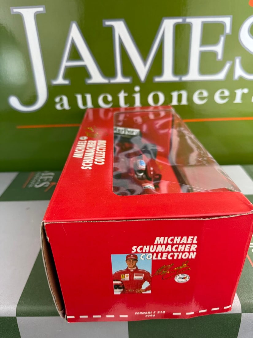 Michael Schumacher 1:18 Collection Ferrari F 310 - 6
