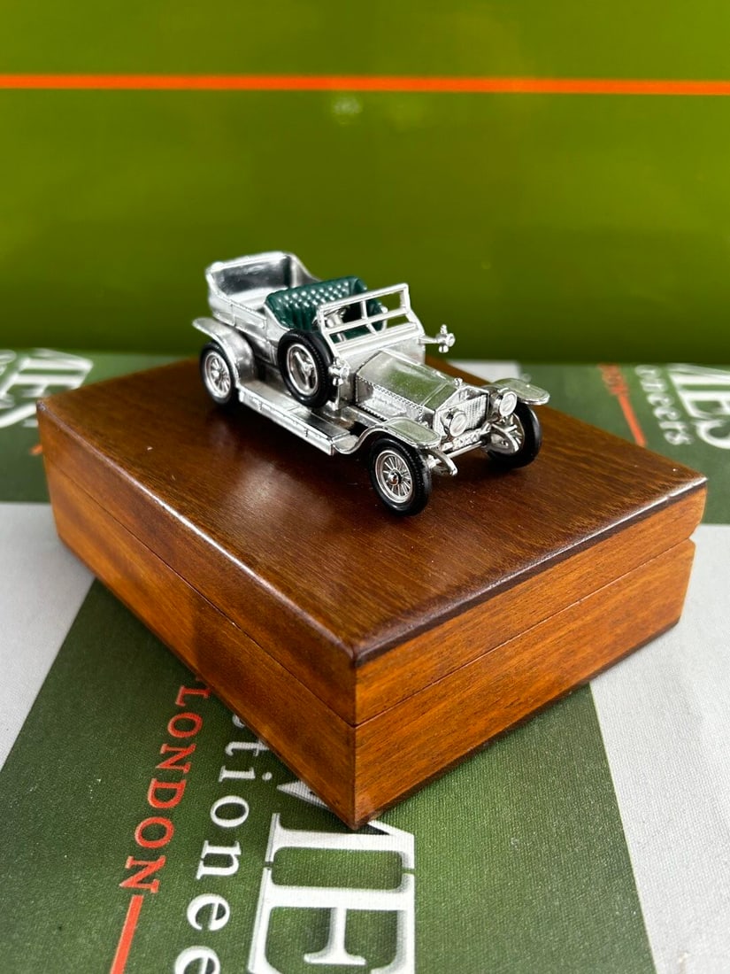 Vintage 1907 Rolls Royce Silver Ghost On A Solid Wood Teak Box. - 7