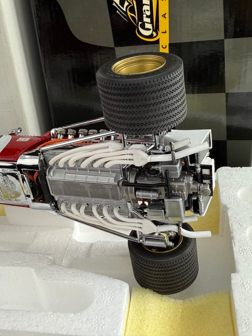 Grand Prix Classics 1:18 Ferrari 3.12B #3 (J. Ickx) 1970 - 6