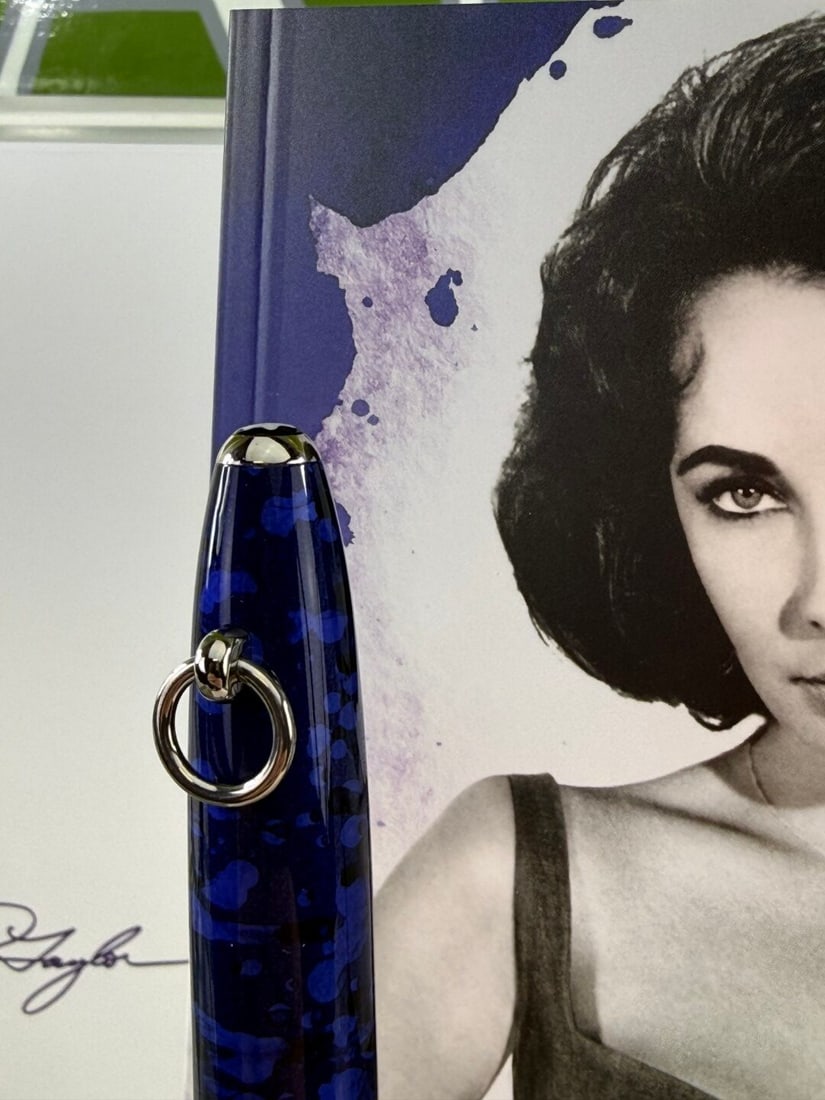 Montblanc Elizabeth Taylor Muses Special Edition Rollerball - 5