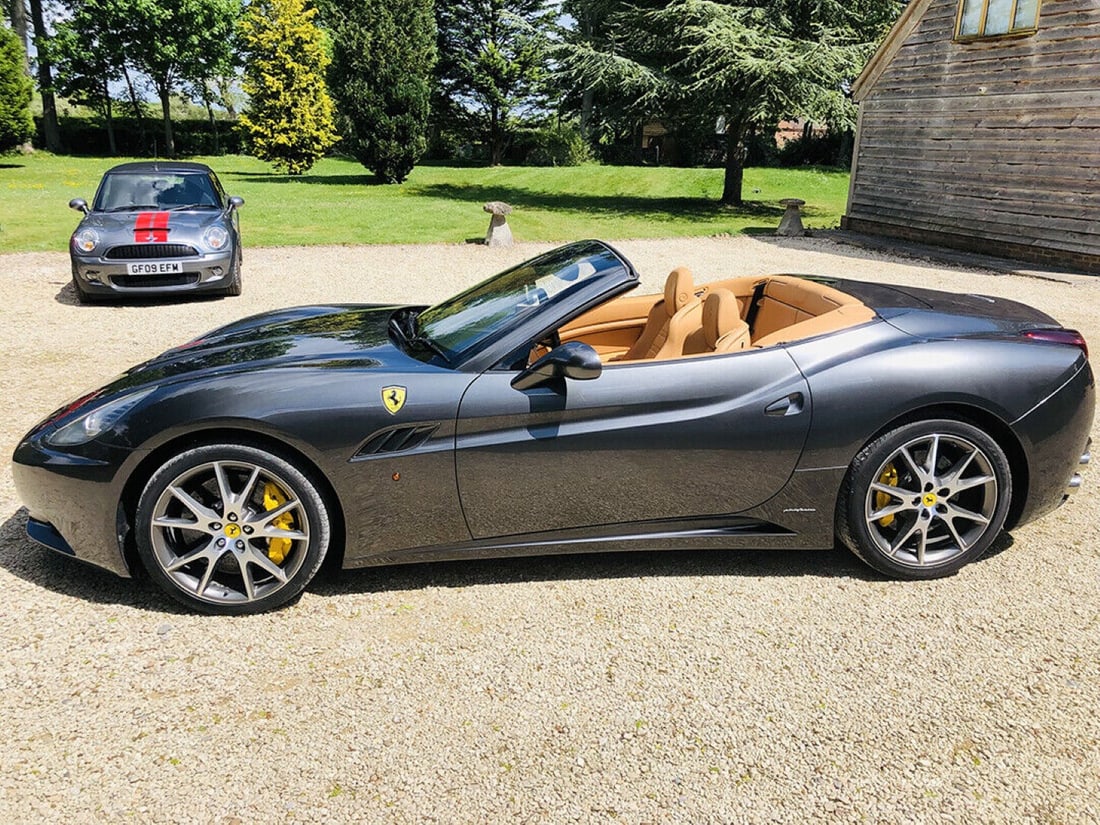 Ferrari California 4.3 DCT, Full Service History, 2009. Sport 20 inch Diamond Cut Alloys,Heated Seat: Ferrari california 4.3 DCT, full servie history, 2009. SPORT 20 inch diamond cut alloys,heated seats, 48000 miles.
