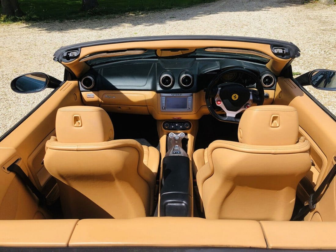 Ferrari California 4.3 DCT, Full Service History, 2009. Sport 20 inch Diamond Cut Alloys,Heated Seat - 6