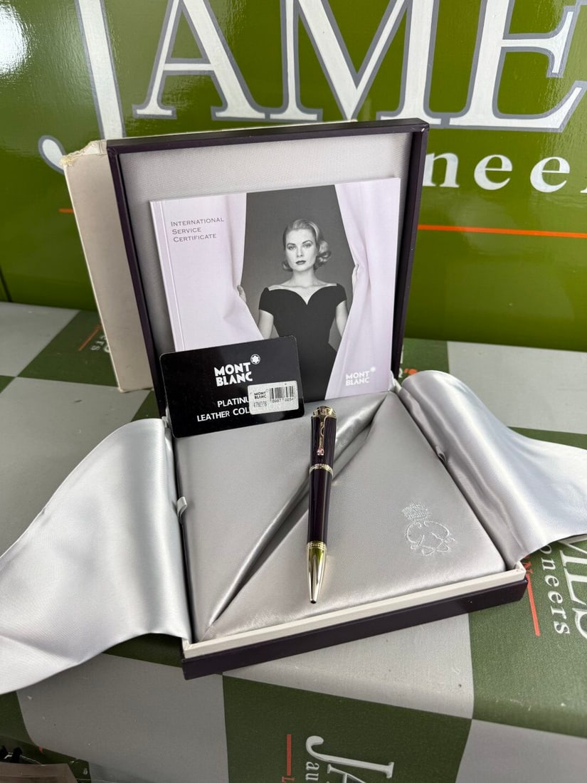 Montblanc Collection Princesse Grace de Monaco Rollerball Pen - 3