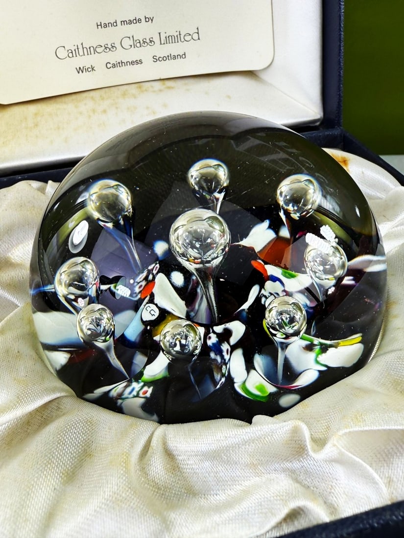 Caithness Scottish Single Harlequin Vintage Glass Paperweight - 3