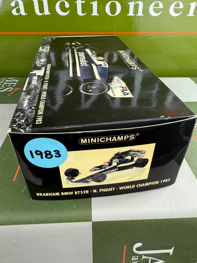 Minichamps 1:18 Brabham BMW (N. Piquet) World Champion 1983 - 6