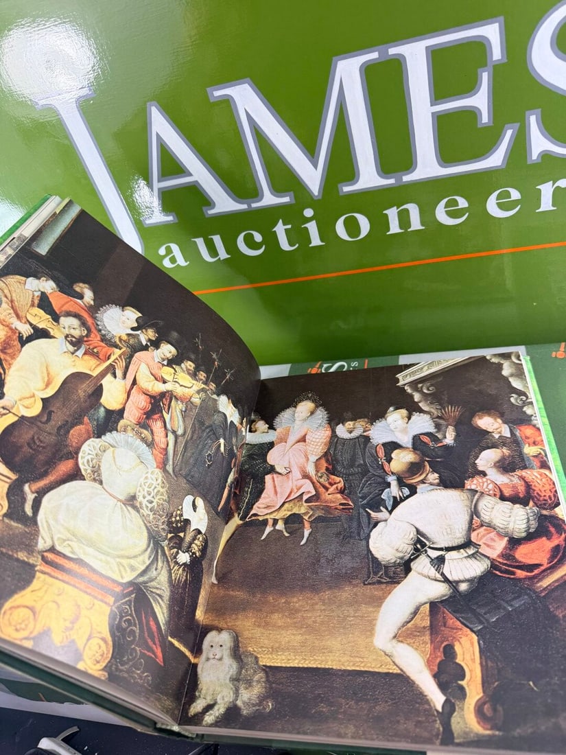 Winston S Churchill The Island Race Hardback Book. - 3