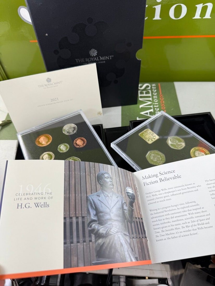 The Royal Mint 2021 Collectors Edition Of Coinage /COAs Etc - 6