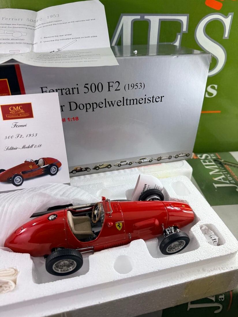 CMC-1:18 Scale M-056 Ferrari 500 F2 (1953) Der Doppelweltmeister - 2