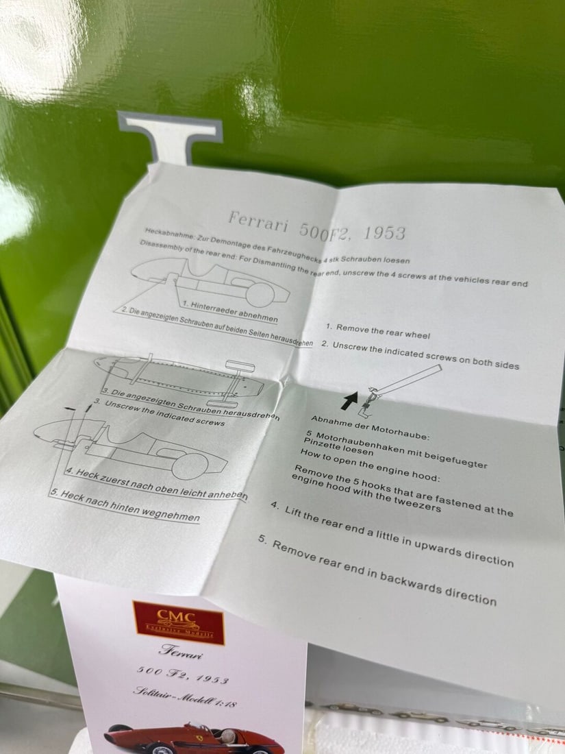 CMC-1:18 Scale M-056 Ferrari 500 F2 (1953) Der Doppelweltmeister - 8