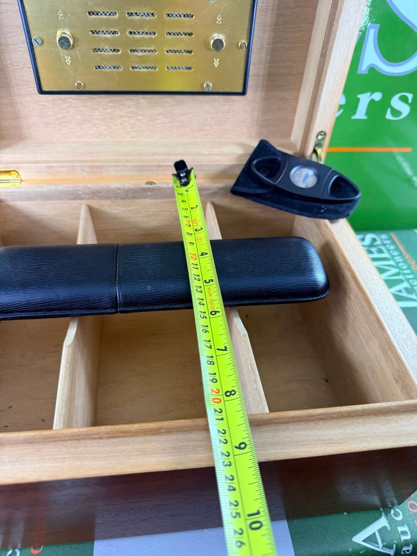 Elie Bleu Handmade Mahogany 75 Count Humidor Rrp- £ 2k - 11