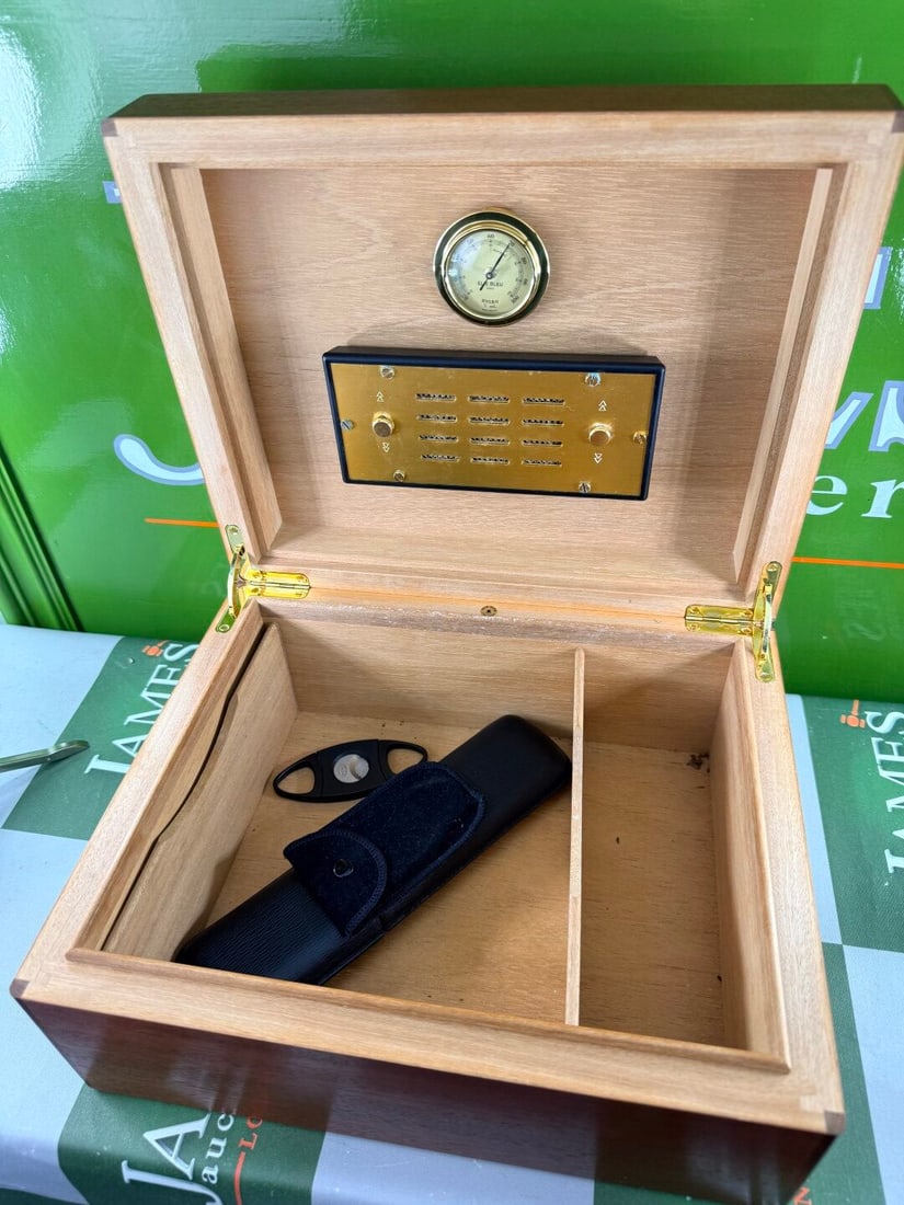 Elie Bleu Handmade Mahogany 75 Count Humidor Rrp- £ 2k - 14