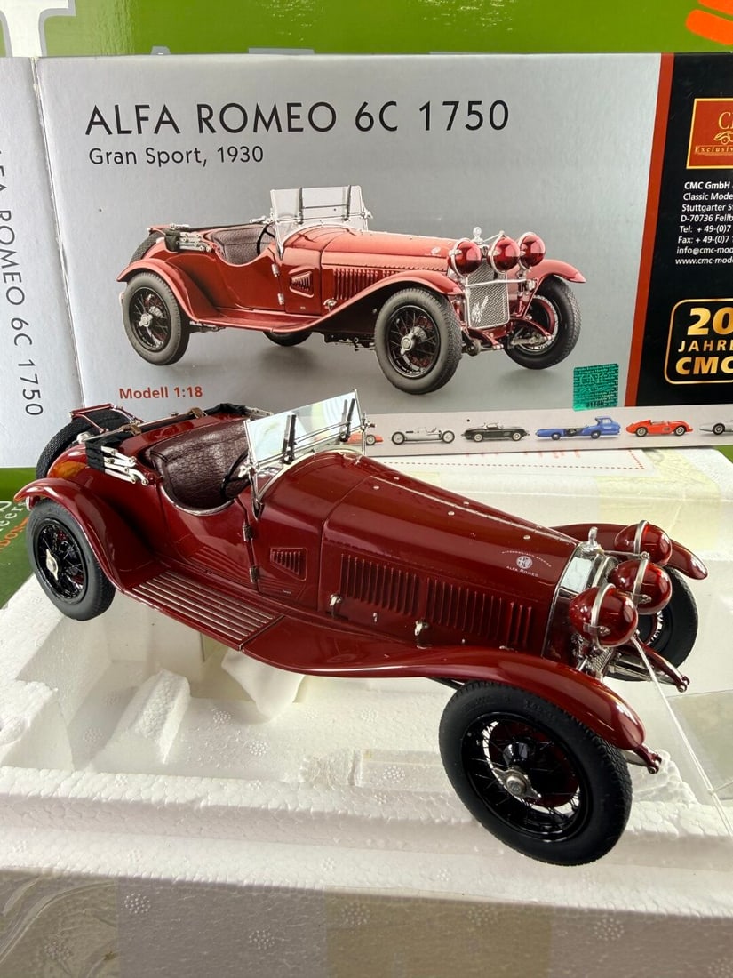 CMC 1:18 Scale M-138 Alfa Romeo 6C 1750 Gran Sport 1930 - 8