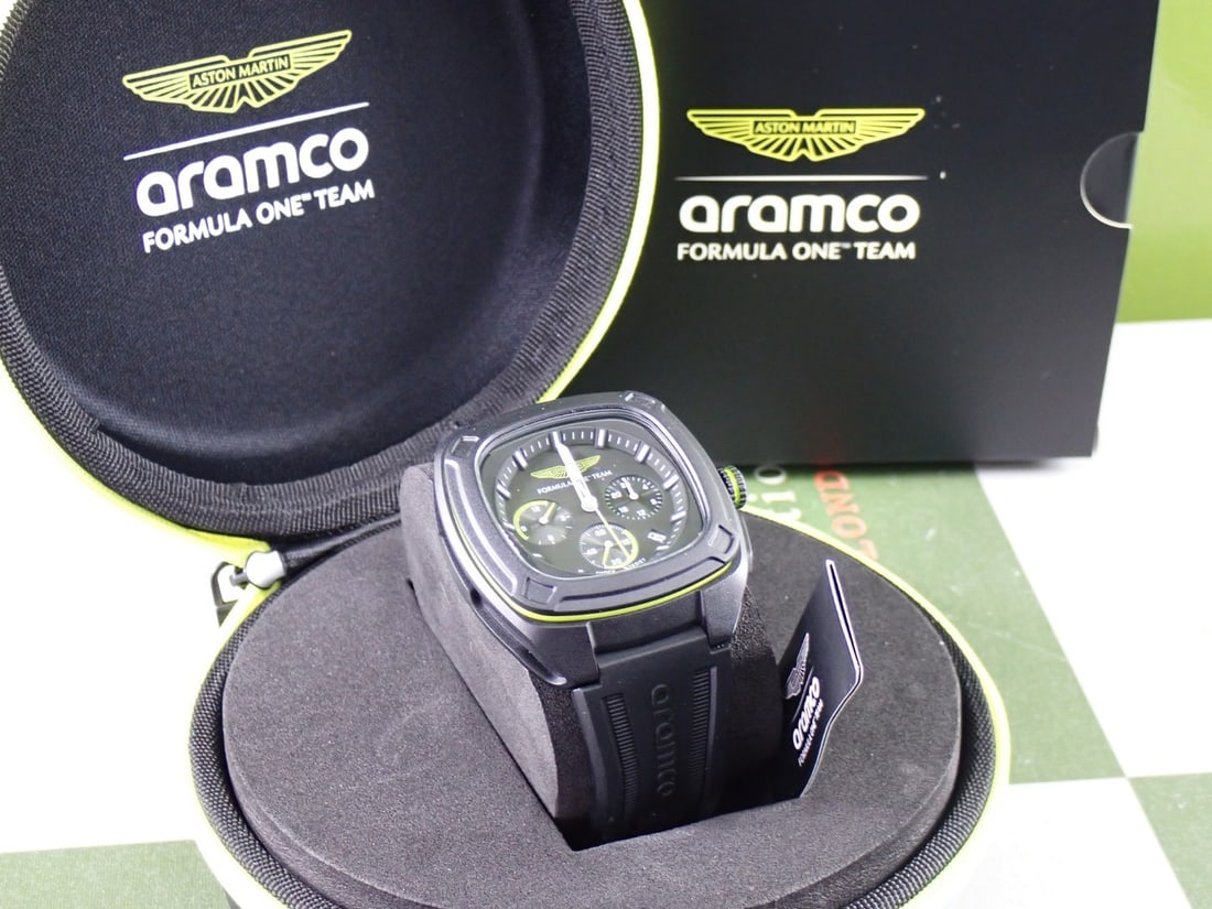 Aston Martin Official Mercandise F1 Team-Chronograph Watch, Black Carbon Edition, - 7