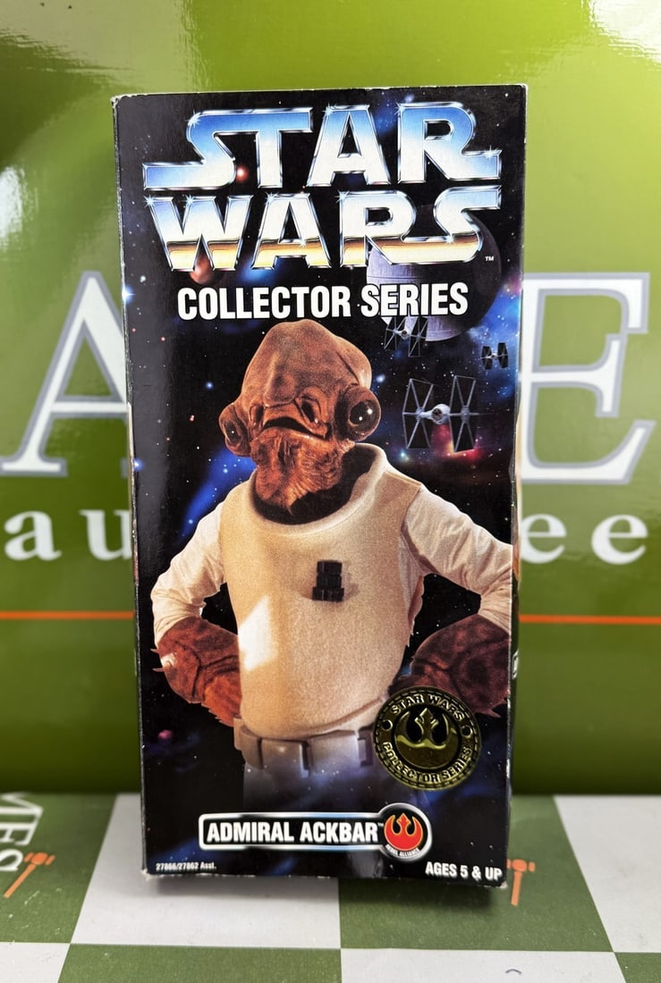 Star Wars Vintage Kenner 12 Collectors Edition Admiral Ackbar Series (1 of 5)