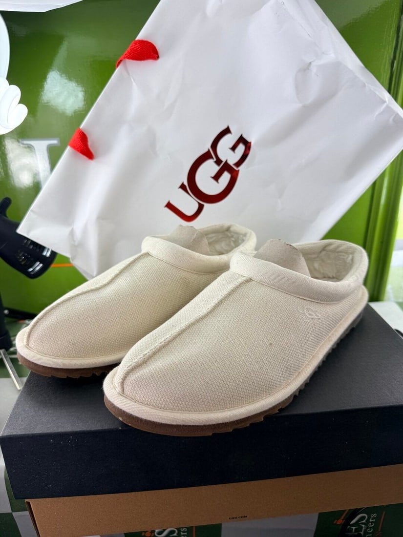 Ugg Summer Shoe/Slipper Size 9 In Cream - 2